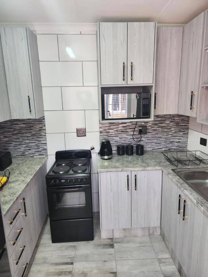 Sibella Guest House Bloemfontein Kültér fotó