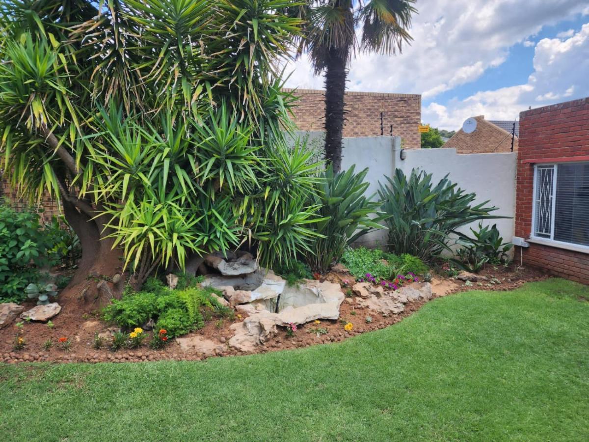 Sibella Guest House Bloemfontein Kültér fotó